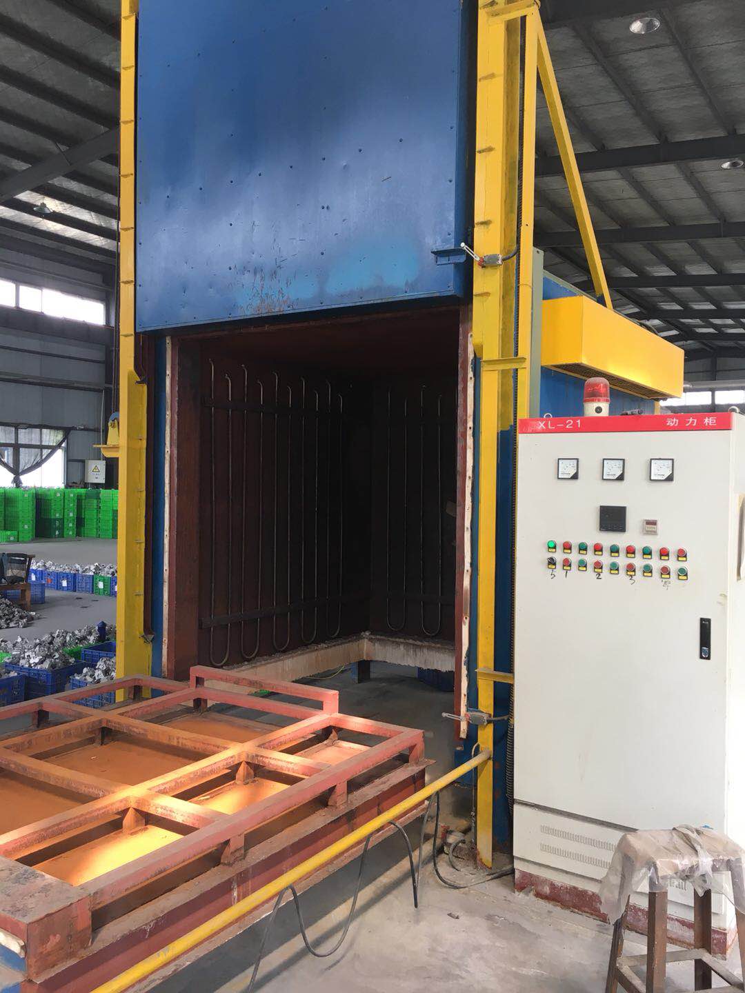 廠房、車(chē)間及辦公室圖片